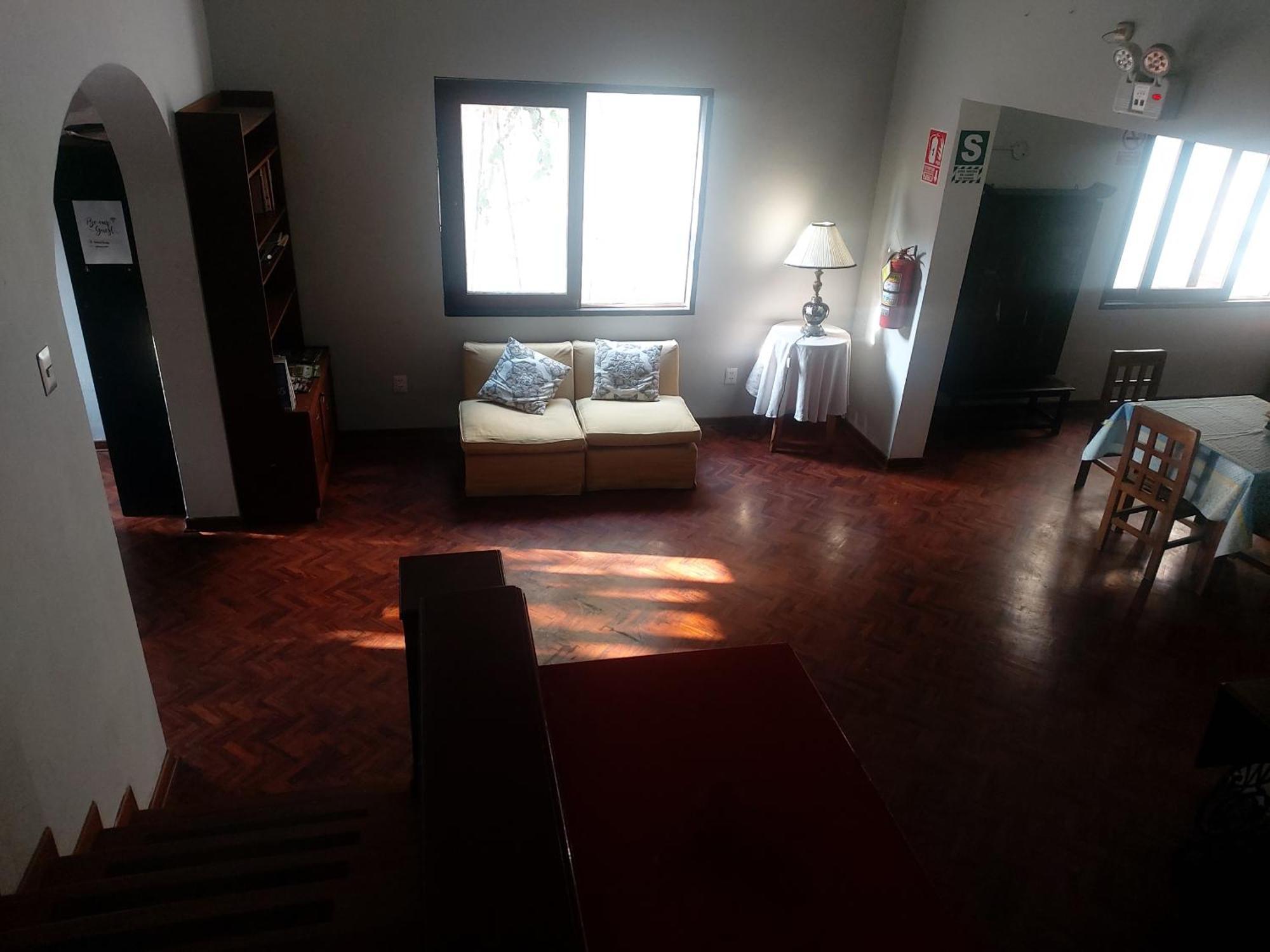 Global Family Backpackers Hostel Лима Экстерьер фото